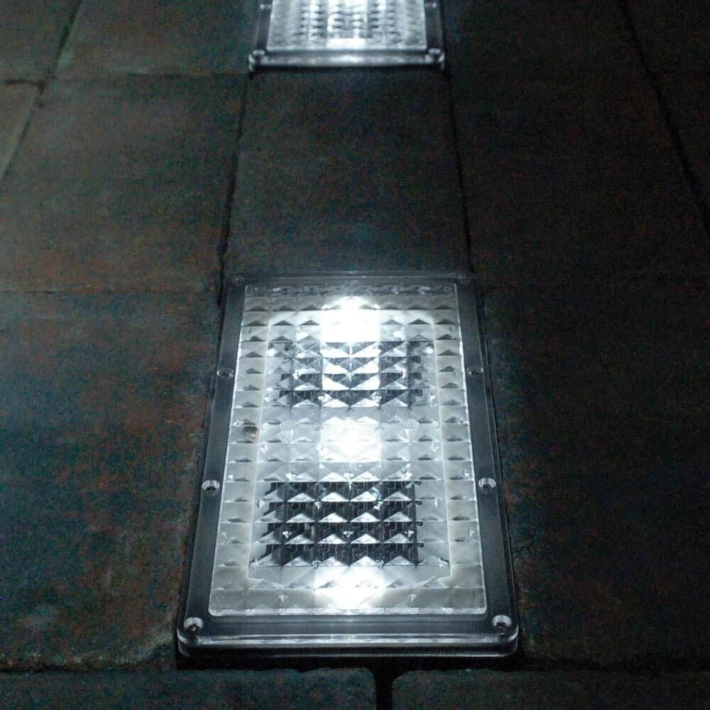 Nedgrävningsspotlight 2-pack – Körbara marklampor med solcell